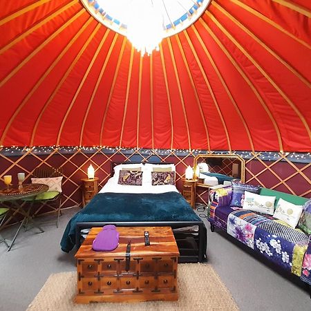 Orchard View Yurt & Hot Tub Somerset Weston-super-Mare Exterior foto